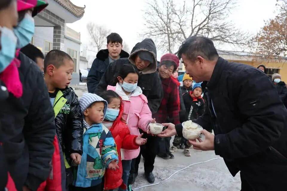 山海情深，共克時(shí)艱|玖久同心食品集團(tuán)馳援甘肅地震災(zāi)區(qū)